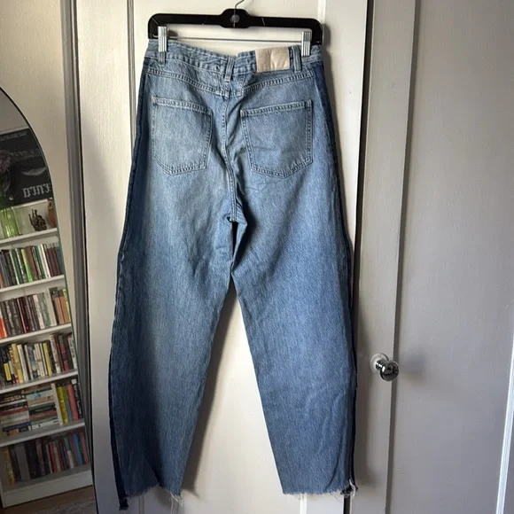 Closed Blue Dual Tone Distressed Jeans - Picture 4 of 6